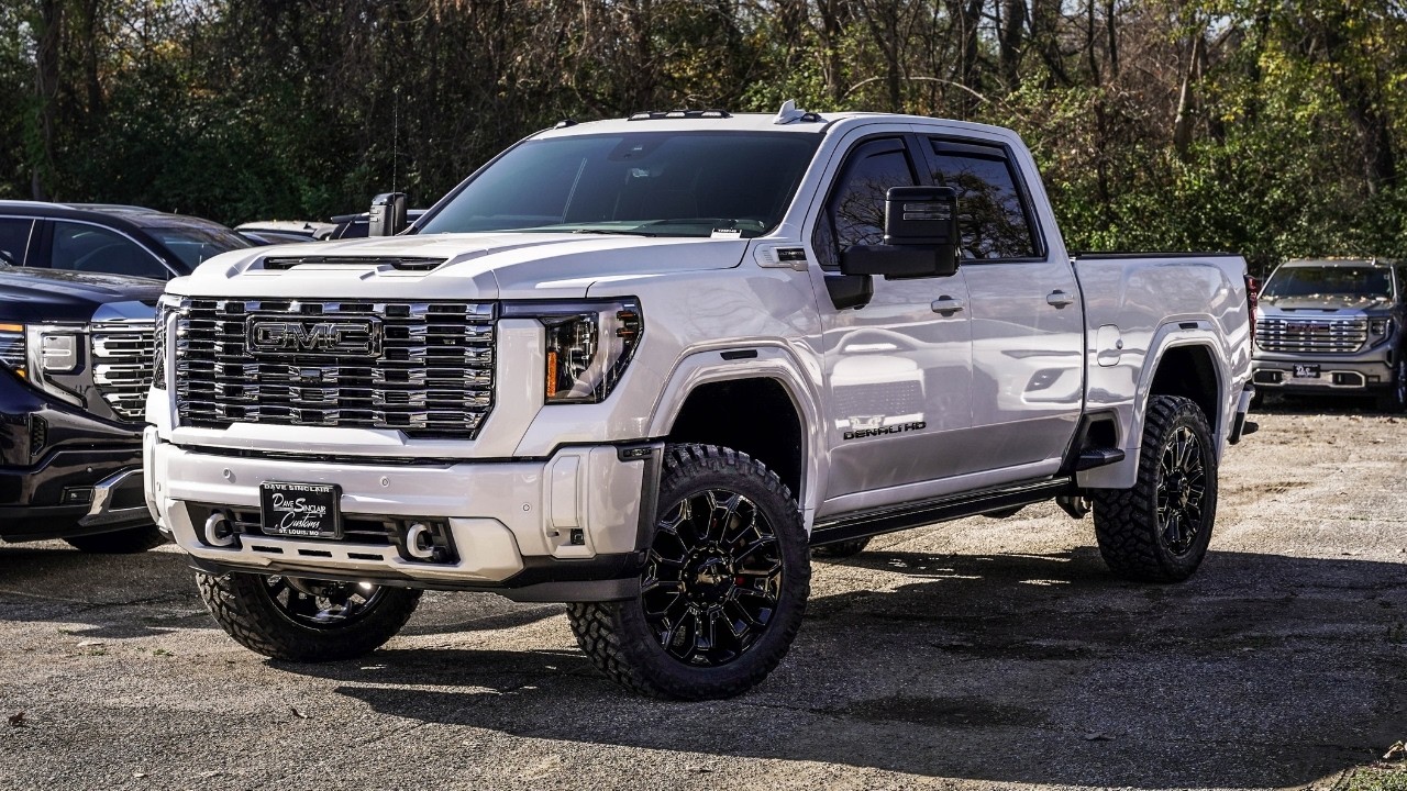 The 2025 GMC Sierra 2500 HD Denali Ultimate: A Deep Dive into Luxury and Power 1 2025 GMC Sierra 2500 HD Denali Ultimate