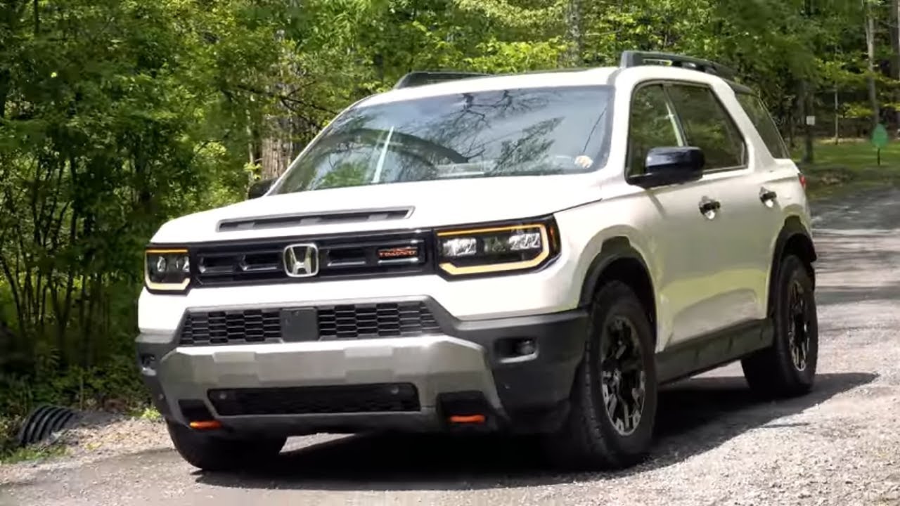 The 2026 Honda Passport: Rugged Capability Meets Everyday Practicality car with price 2 2026 Honda Passport